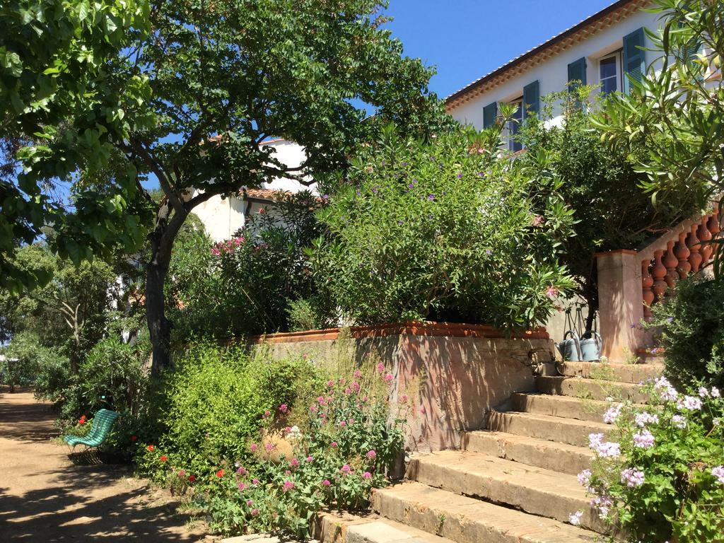 Le Manoir De Port-Cros Hotel Exterior photo